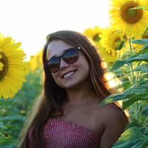 Meet your Posher, Kaitlyn